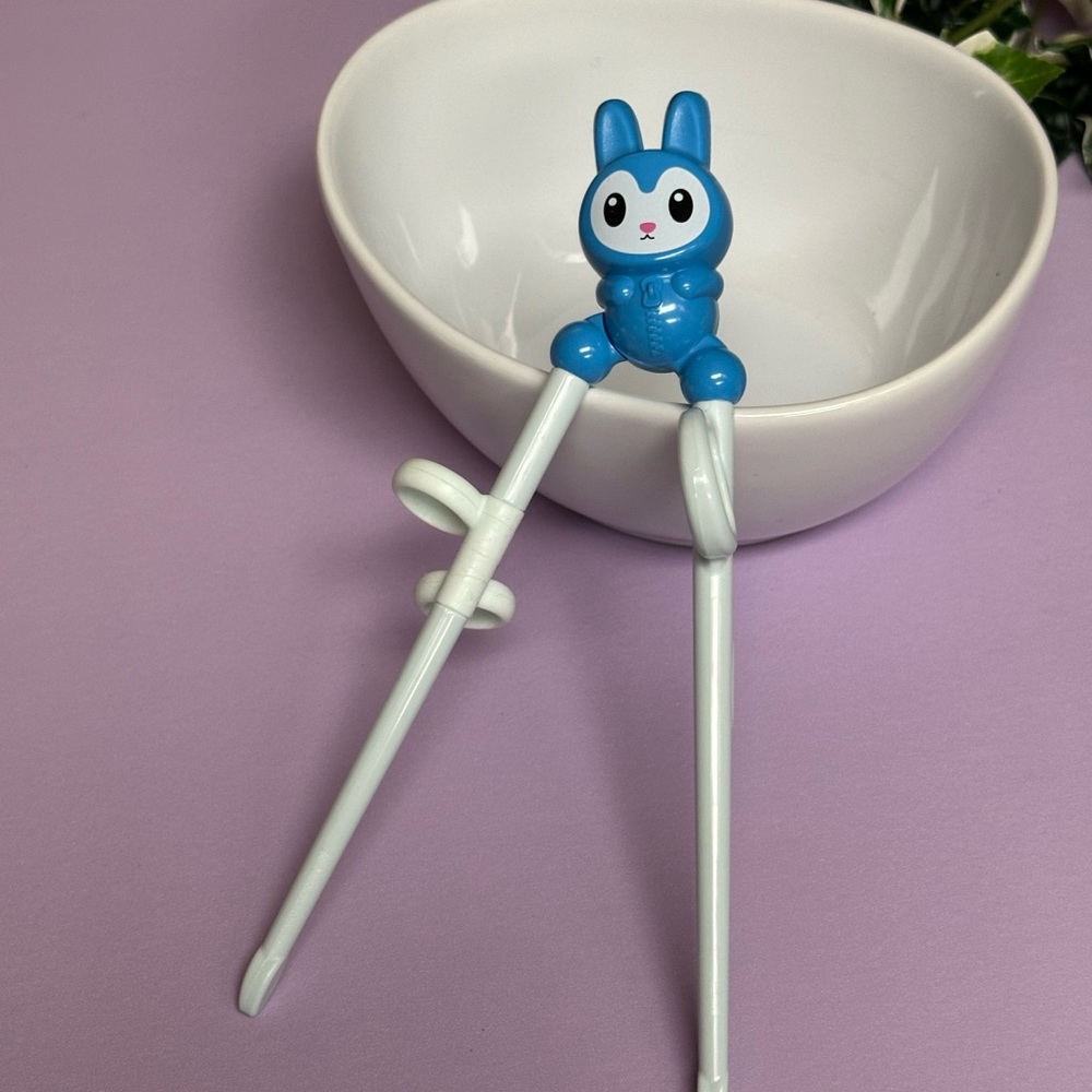 Edison Training Chopstick with Blue Rabbit - Picture 2 of 12